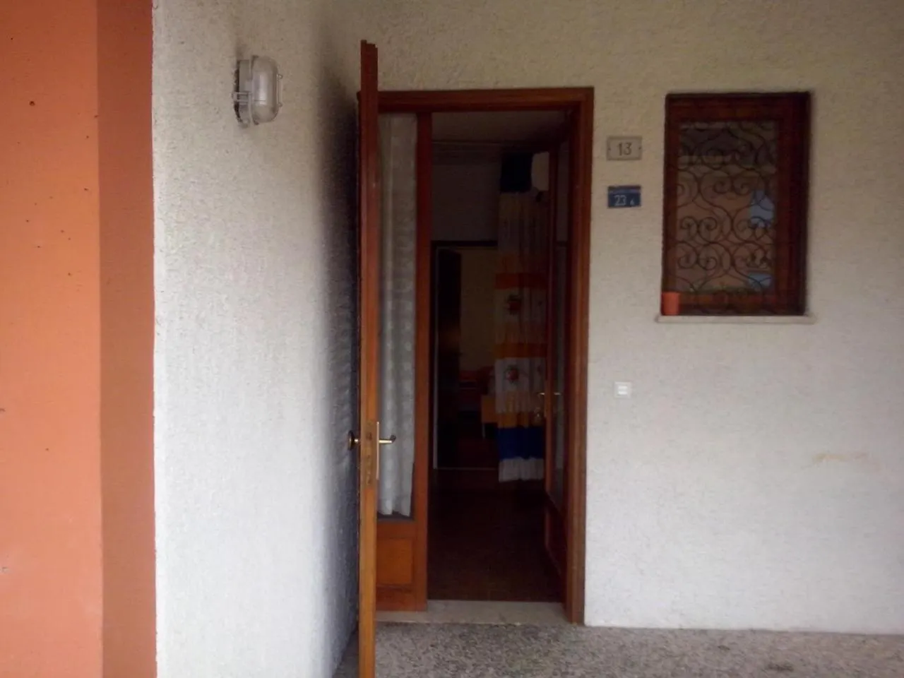 Adorable Villa Surrounded By Garden 650M From The Sea Bibione Apartment