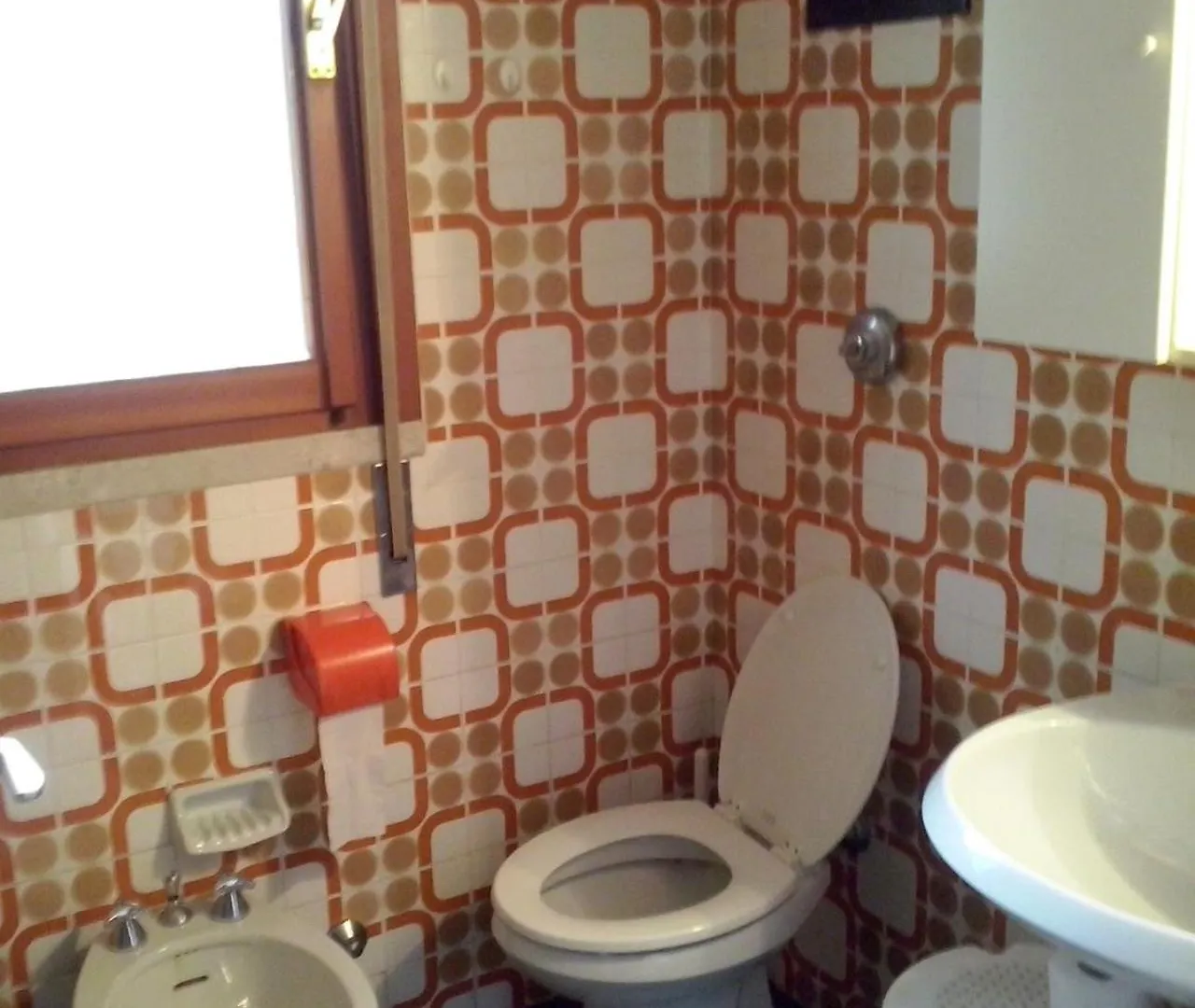 Adorable Villa Surrounded By Garden 650M From The Sea Bibione Apartment