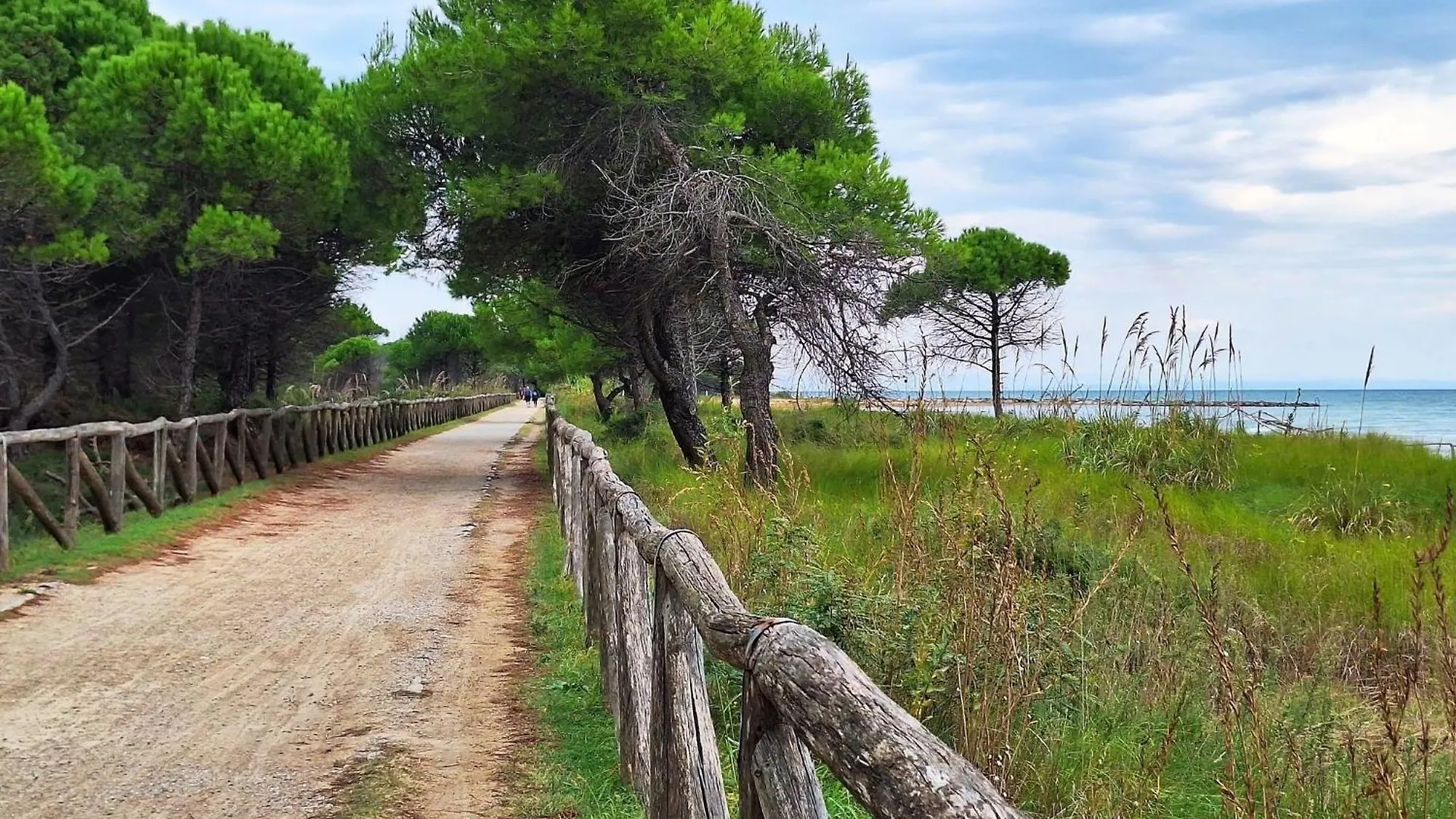 Adorable Villa Surrounded By Garden 650M From The Sea Bibione